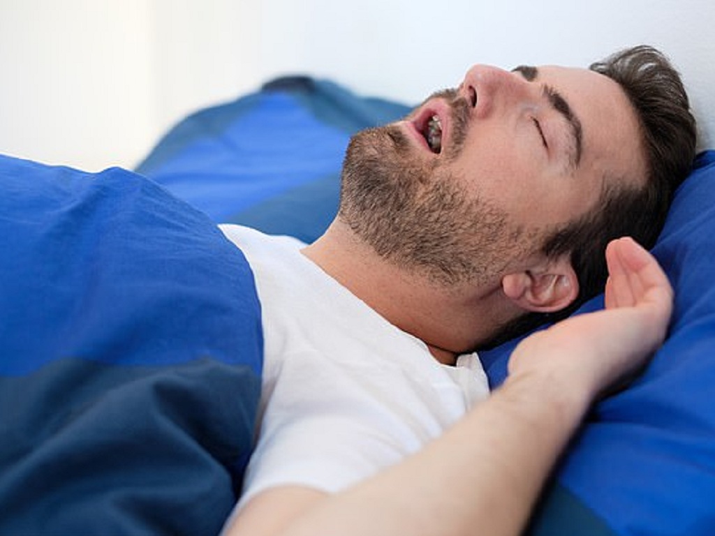 Ngủ ngáy có thể cảnh báo rối loạn nguy hiểm- Ảnh 1. Ngủ ngáy có thể cảnh báo rối loạn nguy hiểm- Ảnh 1.