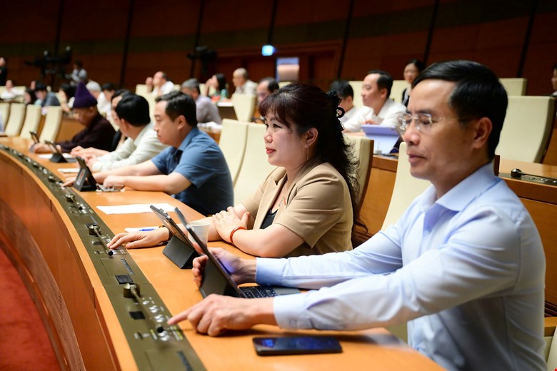 Sửa đổi Luật Chất lượng sản phẩm, hàng hóa: Bổ sung loạt hành vi bị nghiêm cấm để bảo vệ người tiêu dùng- Ảnh 2. Sửa đổi Luật Chất lượng sản phẩm, hàng hóa: Bổ sung loạt hành vi bị nghiêm cấm để bảo vệ người tiêu dùng- Ảnh 2.