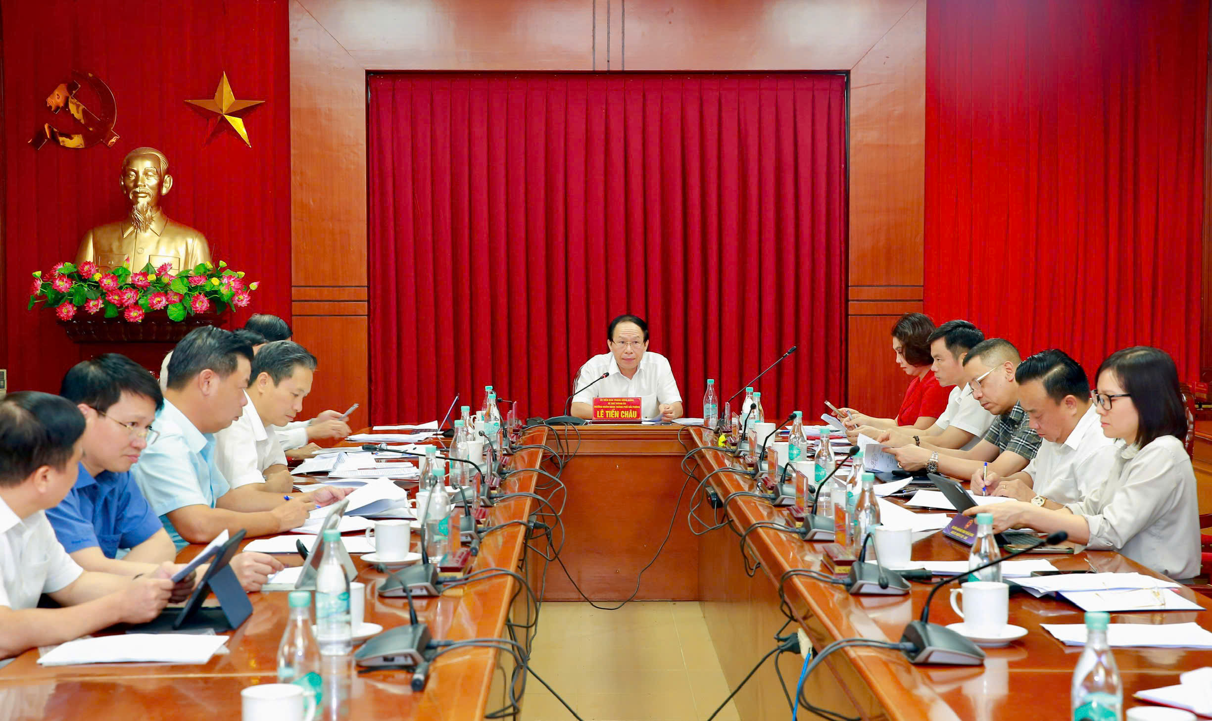 Hải Phòng: 4/6 vụ án, vụ việc được rút khỏi diện theo dõi, chỉ đạo xử lý- Ảnh 1. Hải Phòng: 4/6 vụ án, vụ việc được rút khỏi diện theo dõi, chỉ đạo xử lý- Ảnh 1.