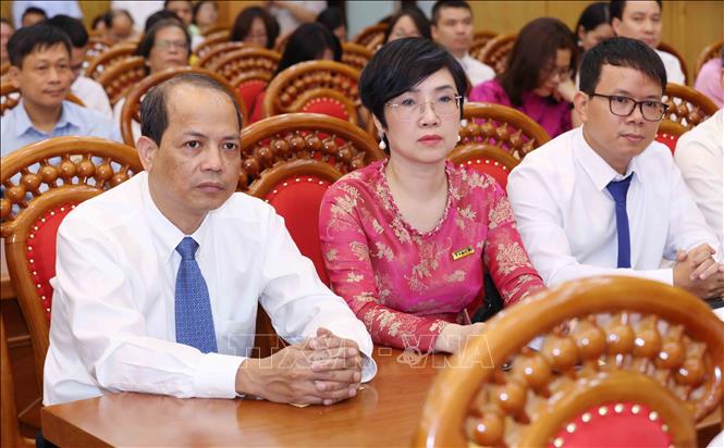 Gặp mặt Người làm báo tiêu biểu nhân Kỷ niệm 100 năm Ngày Báo chí Cách mạng Việt Nam- Ảnh 3. Gặp mặt Người làm báo tiêu biểu nhân Kỷ niệm 100 năm Ngày Báo chí Cách mạng Việt Nam- Ảnh 3.