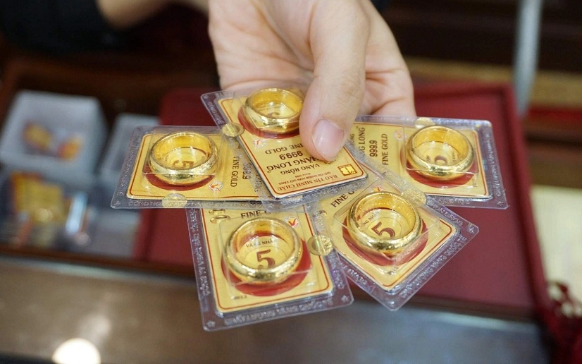 Giá vàng hôm nay ngày 19/6 đồng loạt giảm mạnh
