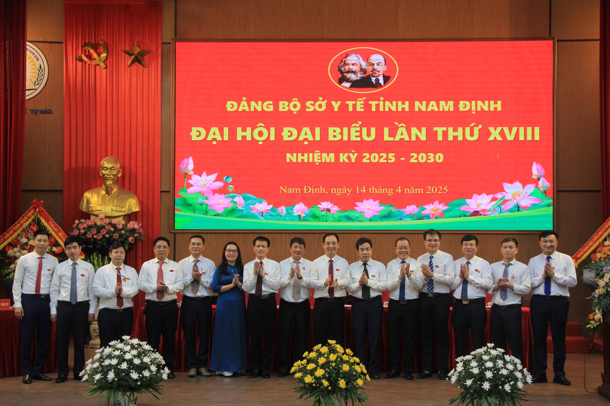 Sở Y tế Nam Định quyết tâm thực hiện các nhiệm vụ trọng tâm, đột phá trong giai đoạn mới- Ảnh 2. Sở Y tế Nam Định quyết tâm thực hiện các nhiệm vụ trọng tâm, đột phá trong giai đoạn mới- Ảnh 2.