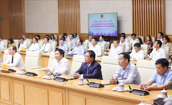 Thủ tướng: Chính phủ cảm ơn và luôn lắng nghe, chia sẻ, tạo điều kiện cho báo chí hoạt động thuận lợi- Ảnh 7. Thủ tướng: Chính phủ cảm ơn và luôn lắng nghe, chia sẻ, tạo điều kiện cho báo chí hoạt động thuận lợi- Ảnh 7.
