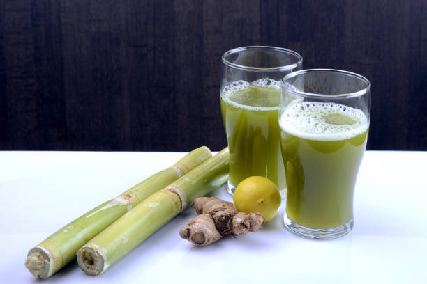 Tuyệt chiêu uống nước mía cực kỳ có lợi cho sức khỏe- Ảnh 1. Tuyệt chiêu uống nước mía cực kỳ có lợi cho sức khỏe- Ảnh 1.