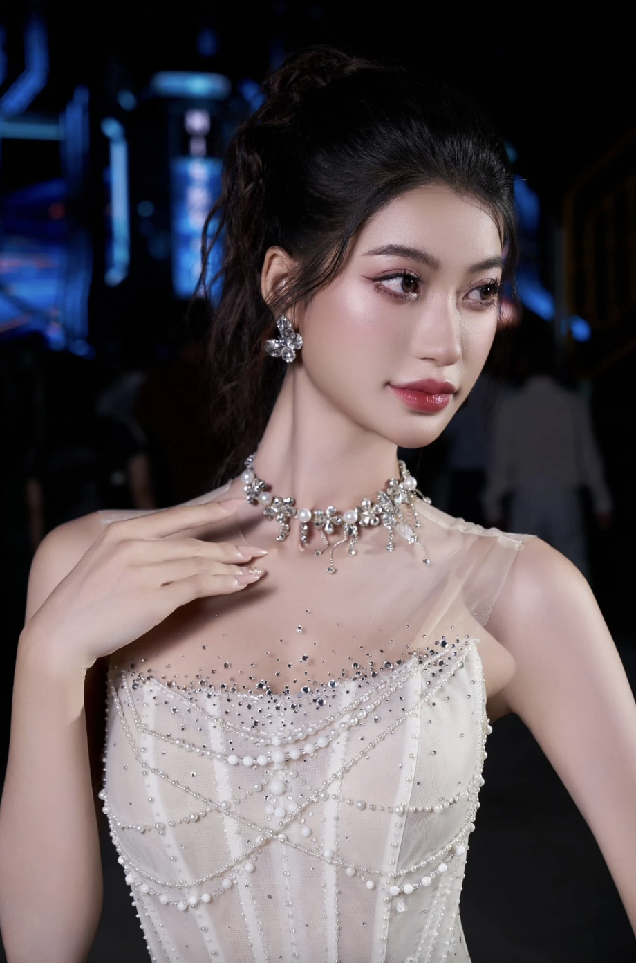Người đẹp gen Z quê Gia Lai - ứng viên sáng giá Hoa hậu Hoàn vũ Việt Nam- Ảnh 1. Người đẹp gen Z quê Gia Lai - ứng viên sáng giá Hoa hậu Hoàn vũ Việt Nam- Ảnh 1.