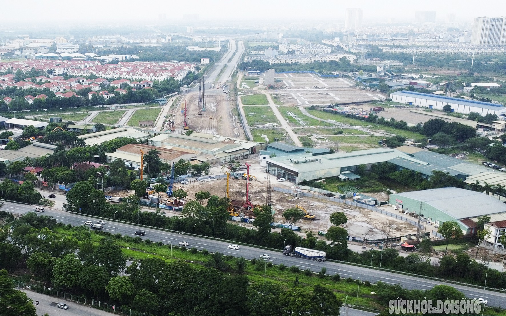 Hà Nội thay đổi lộ trình 5 tuyến buýt để thi công nút giao Vành đai 3,5 - Thăng Long