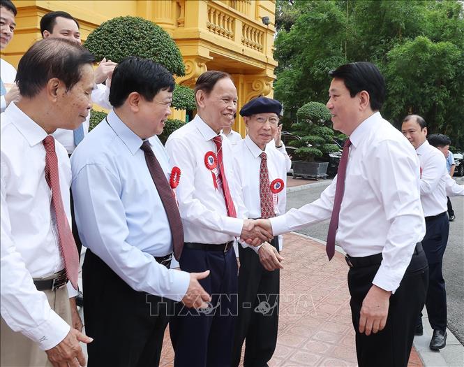 Chủ tịch nước Lương Cường gặp mặt các nhà báo tiêu biểu toàn quốc- Ảnh 8. Chủ tịch nước Lương Cường gặp mặt các nhà báo tiêu biểu toàn quốc- Ảnh 8.