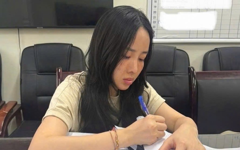 Che giấu doanh thu bán hàng trên mạng, một giám đốc bị khởi tố- Ảnh 2. Hot TikToker Vũ Hồng Phúc 'Cún Bông' và chồng bị khởi tố: Doanh thu 120 tỷ đồng, trốn thuế 10 tỷ, cái giá đắt của sự coi thường pháp luật