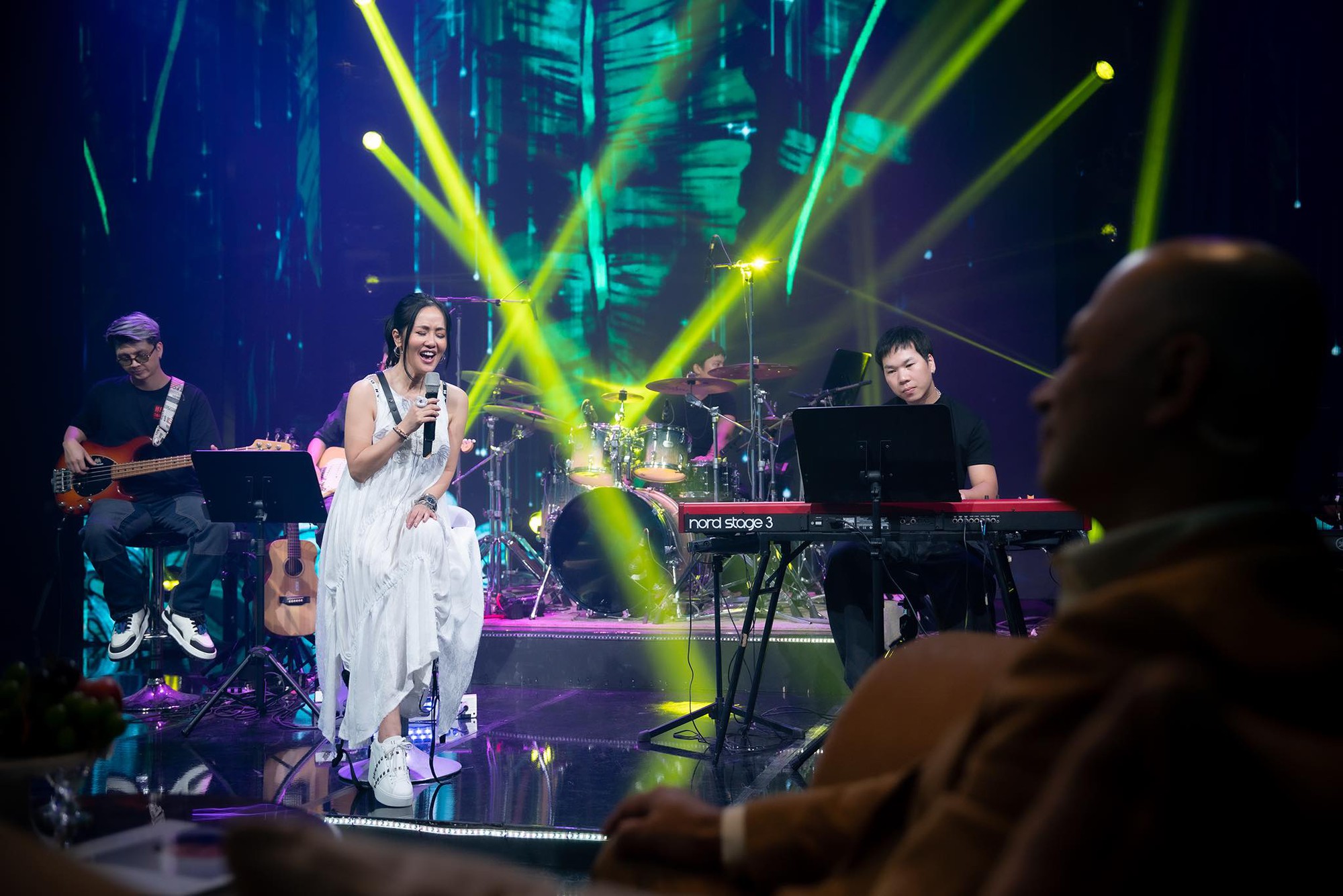 Diva Hồng Nhung tiết lộ điều đặc biệt giúp cô vượt qua căn bệnh ung thư- Ảnh 3.