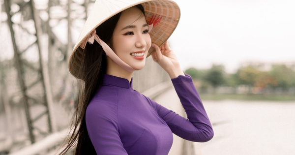 2 nữ sinh xứ Huế trước thềm chung kết Hoa hậu Việt Nam