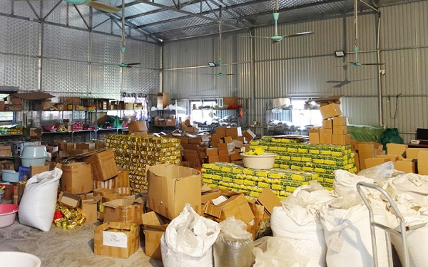 Hé lộ góc khuất nghề shipper sau vụ 'đặt 30 cốc chè bắt ghi tên từng người'- Ảnh 3.