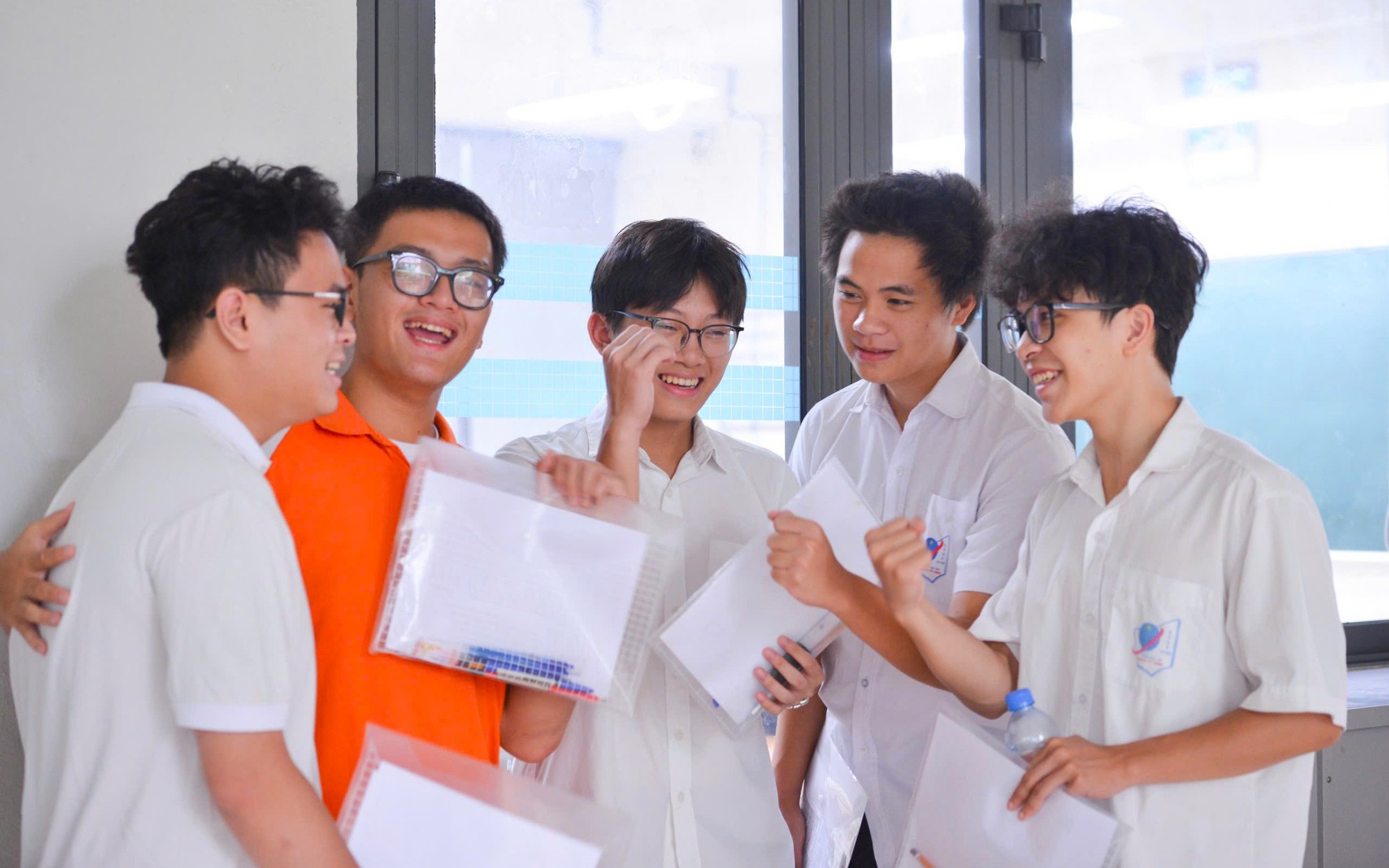 Thí sinh cả nước ‘đón thử thách’ mới từ đề Ngữ văn kỳ thi tốt nghiệp THPT 2025