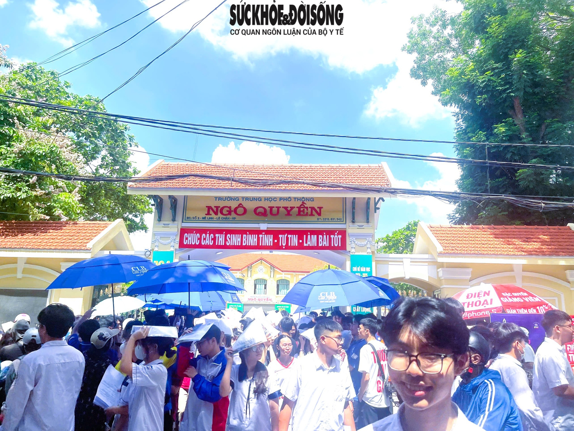Thí sinh Hải Phòng phấn khởi vì đề Ngữ văn hay và rộng, nhiều chất liệu để viết- Ảnh 6. Thí sinh Hải Phòng phấn khởi vì đề Ngữ văn hay và rộng, nhiều chất liệu để viết- Ảnh 6.
