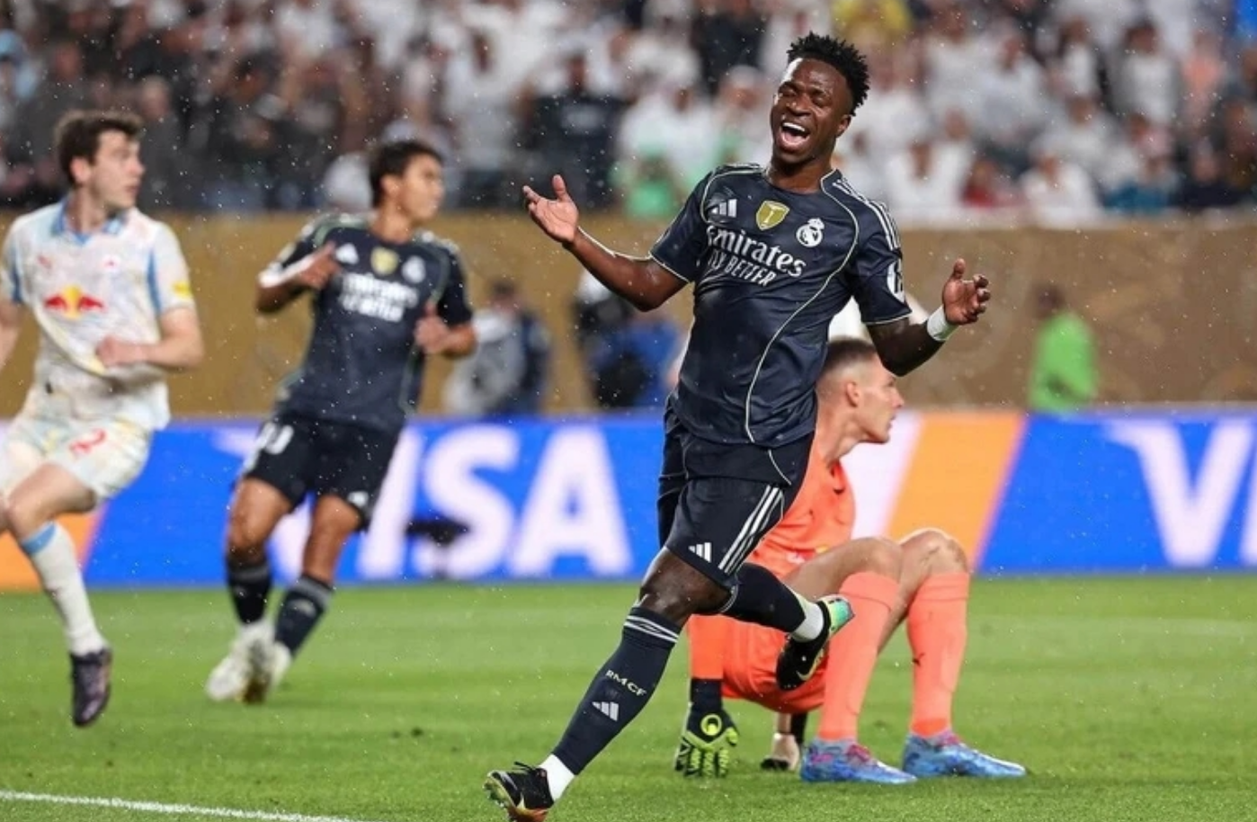 Danh sách các đội giành vé vào vòng 16 đội FIFA Club World Cup 2025- Ảnh 1. Danh sách các đội giành vé vào vòng 16 đội FIFA Club World Cup 2025- Ảnh 1.