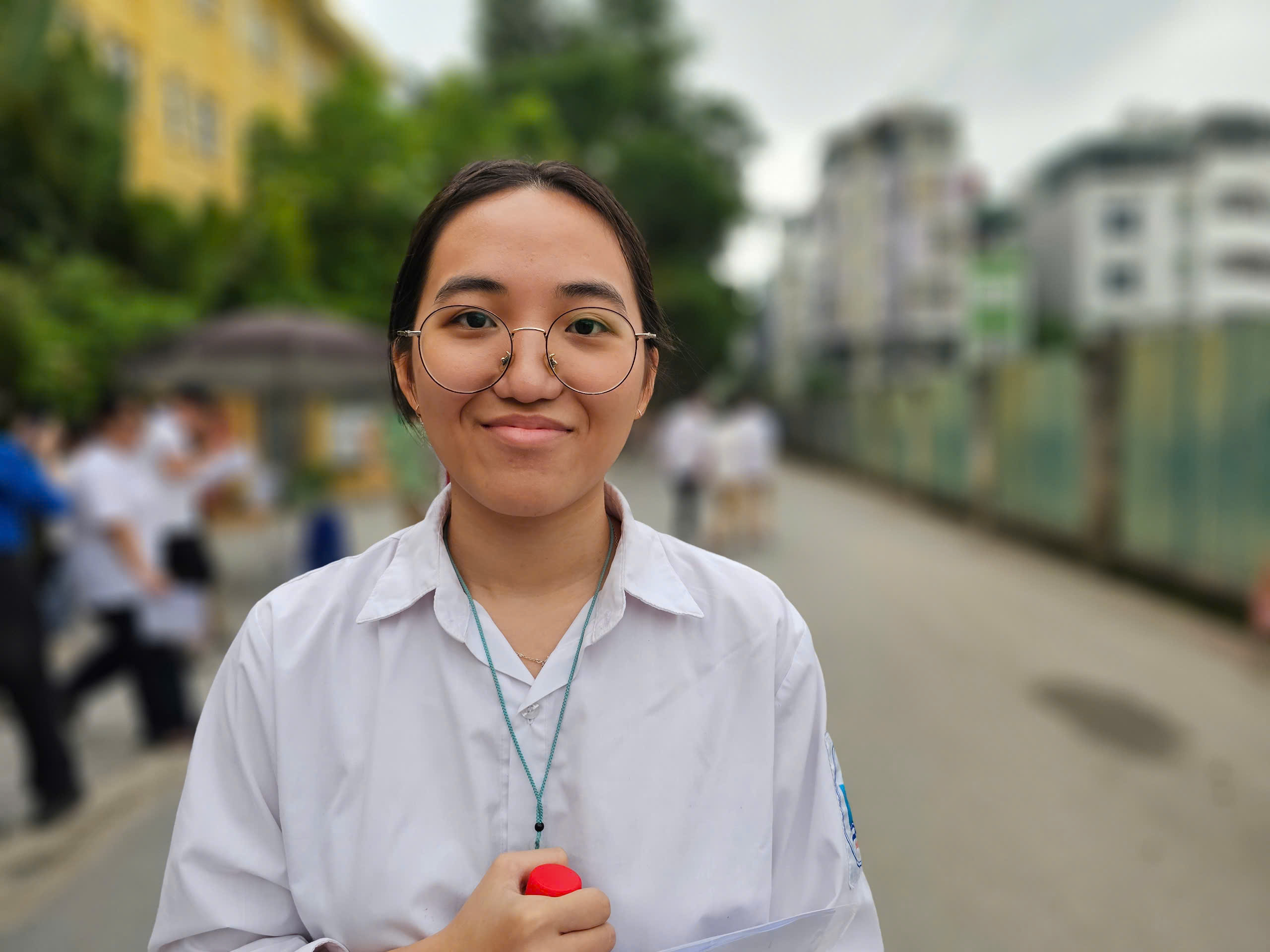 Hơn 1,14 triệu sĩ tử chính thức 'về đích' kỳ thi tốt nghiệp THPT 2025- Ảnh 3. Hơn 1,14 triệu sĩ tử chính thức 'về đích' kỳ thi tốt nghiệp THPT 2025- Ảnh 3.