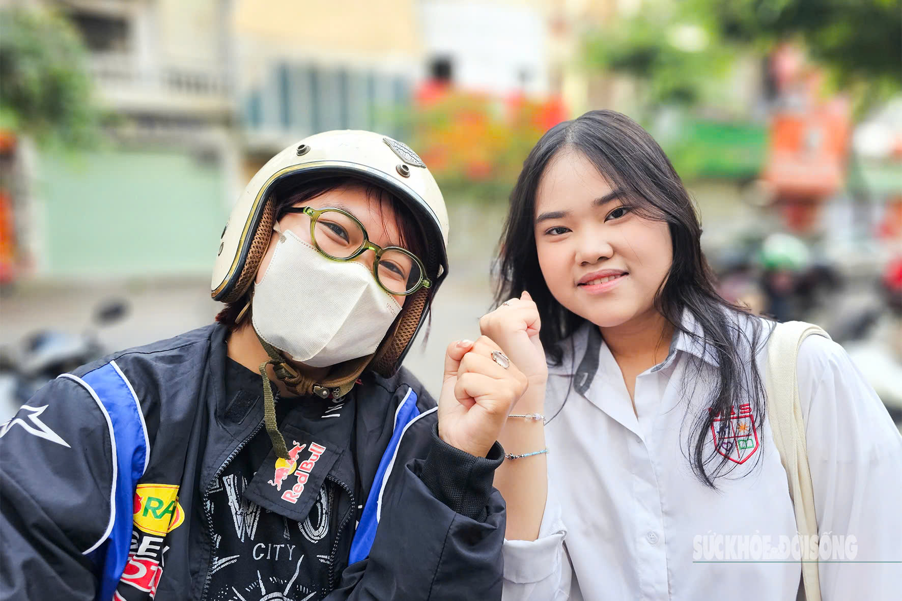 'Liều thuốc' xoa dịu và tiếp lửa sĩ tử thi tốt nghiệp THPT 2025- Ảnh 4. 'Liều thuốc' xoa dịu và tiếp lửa sĩ tử thi tốt nghiệp THPT 2025- Ảnh 4.
