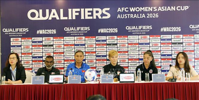 HLV Mai Đức Chung: Mục tiêu là tấm vé tham dự vòng chung kết Asian Cup 2026- Ảnh 2. HLV Mai Đức Chung: Mục tiêu là tấm vé tham dự vòng chung kết Asian Cup 2026- Ảnh 2.