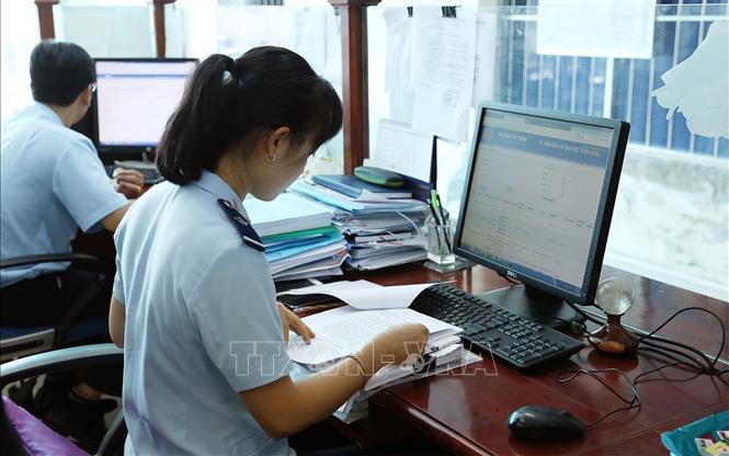 Hải quan dừng tiếp nhận tờ khai từ 22 giờ ngày 30/6 đến 5 giờ ngày 1/7