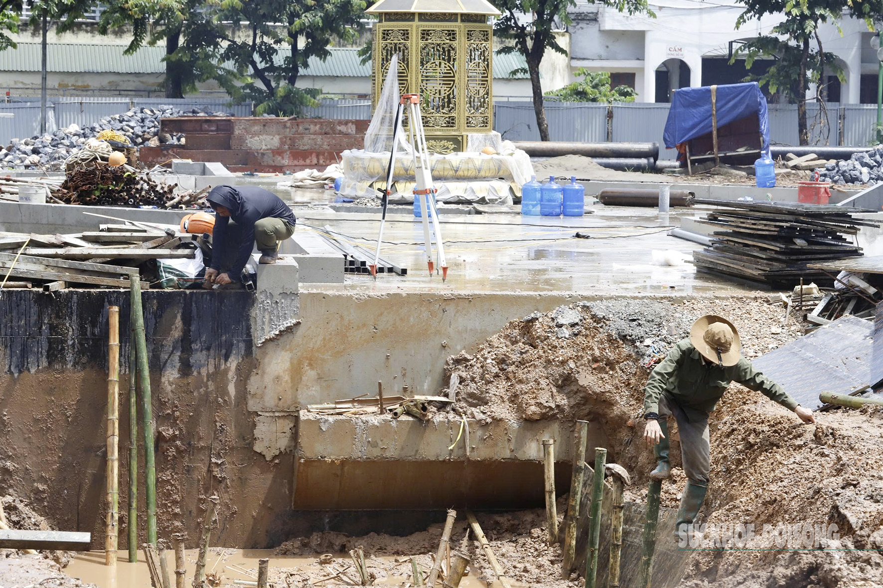 Kiến trúc lạ mắt của đập tràn giữ nước đầu tiên trên sông Tô Lịch- Ảnh 7. Kiến trúc lạ mắt của đập tràn giữ nước đầu tiên trên sông Tô Lịch- Ảnh 7.