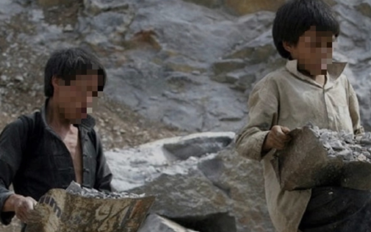 Việt Nam giảm mạnh lao động trẻ em, truyền thông giữ vai trò then chốt- Ảnh 3. Doanh nghiệp sử dụng lao động trẻ em sẽ bị xử lý thế nào?