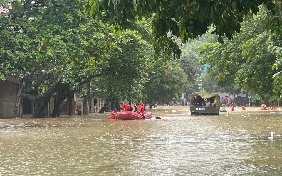 Miền Bắc liên tiếp đón các đợt mưa lớn, nguy cơ xảy ra thời tiết cực đoan