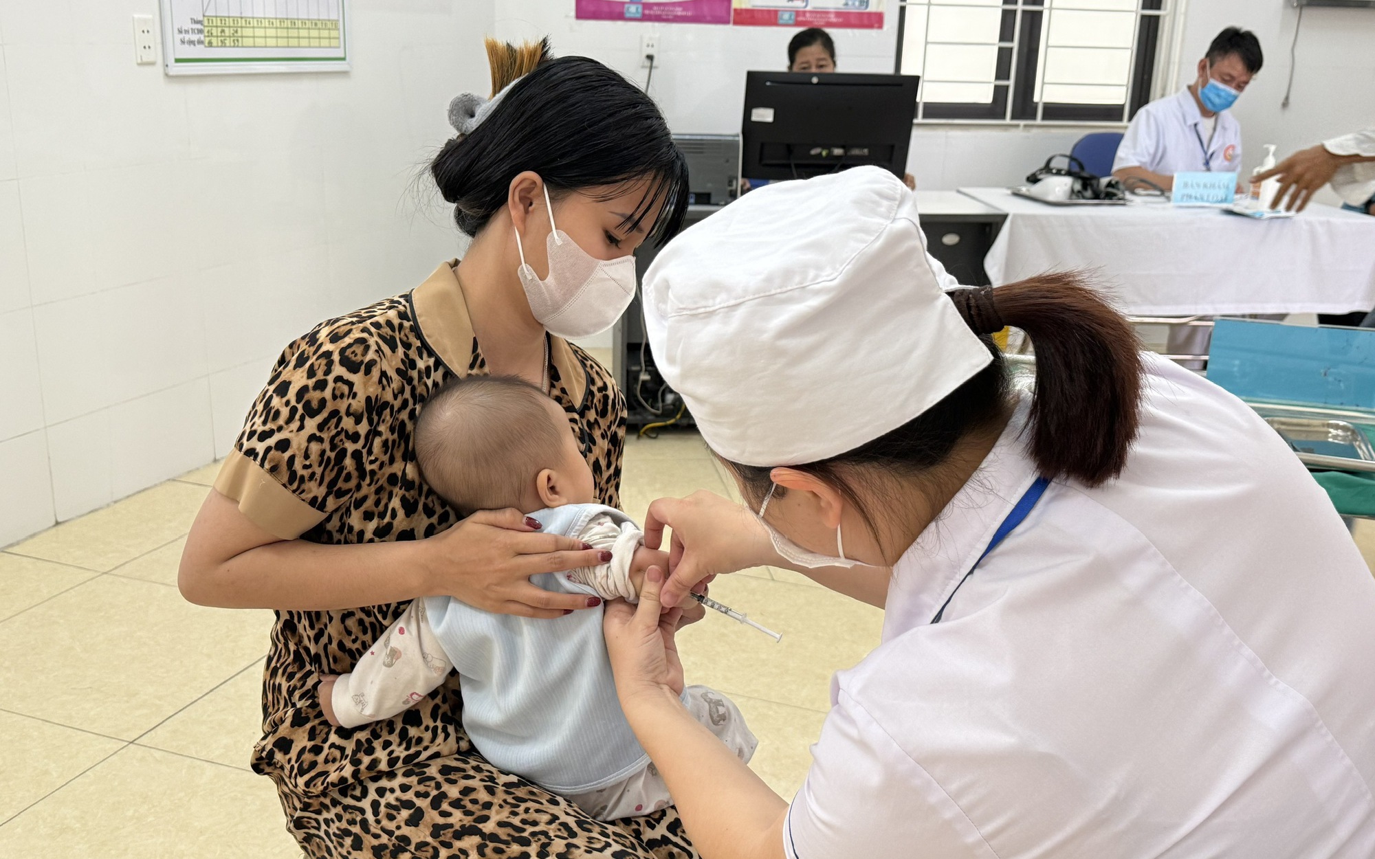 Bộ Y tế: Tăng cường giám sát, phát hiện sớm các ca mắc sởi, xử lý triệt để ổ dịch mới phát sinh