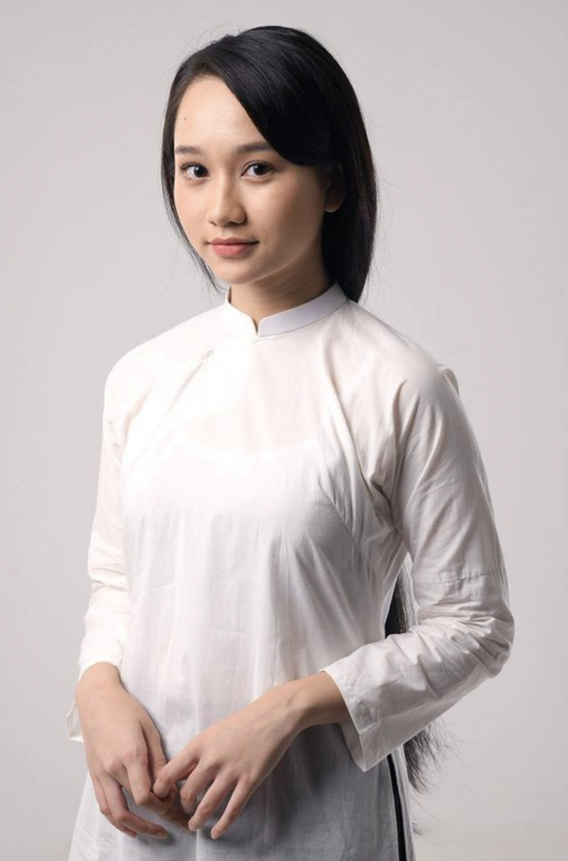 Từ 'mắt biếc' đến 'nàng béo', Trúc Anh thay đổi phong cách thế nào?- Ảnh 1. Từ 'mắt biếc' đến 'nàng béo', Trúc Anh thay đổi phong cách thế nào?- Ảnh 1.