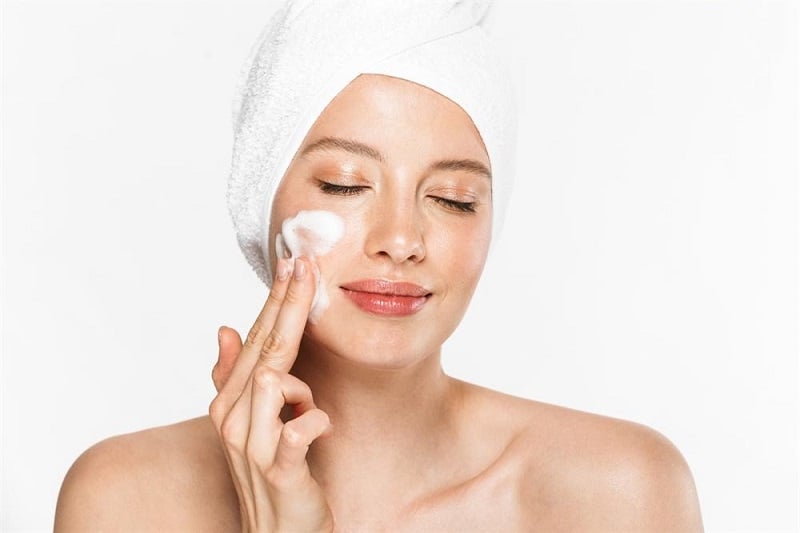Các sai lầm phổ biến khi tắm- Ảnh 2. Các sai lầm phổ biến khi tắm- Ảnh 2.