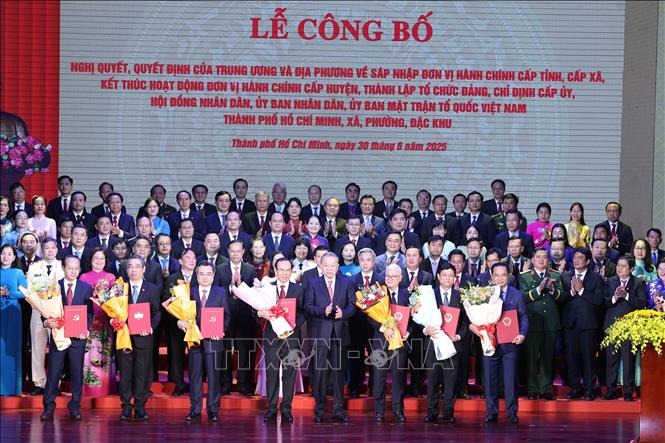Tổng Bí thư Tô Lâm: "Sắp xếp lại giang sơn" là bước đi lịch sử - Ảnh 1. Tổng Bí thư Tô Lâm: "Sắp xếp lại giang sơn" là bước đi lịch sử - Ảnh 1.