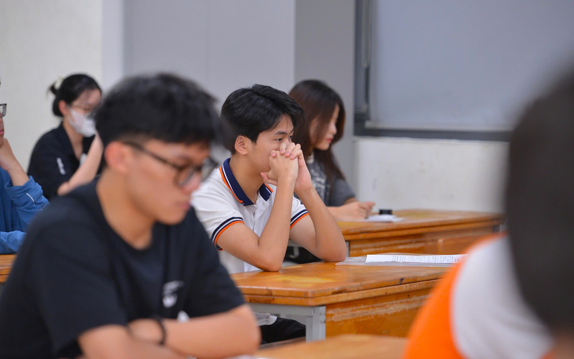 Liệu có giành điểm cao tốt nghiệp THPT 2025 khi không học thêm?
