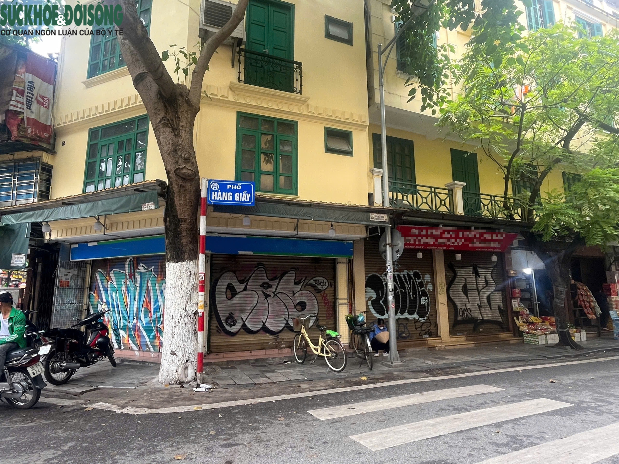 Hàng loạt cửa hàng 'hái ra tiền' trên phố cổ Hà Nội đóng cửa: Chuyện gì đang xảy ra?- Ảnh 7.