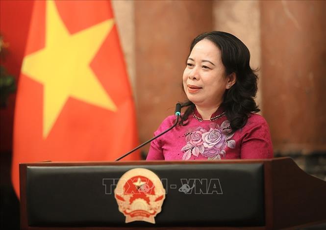 Phó Chủ tịch nước Võ Thị Ánh Xuân: Hiến máu tình nguyện cần được tôn vinh và lan tỏa- Ảnh 2. Phó Chủ tịch nước Võ Thị Ánh Xuân: Hiến máu tình nguyện cần được tôn vinh và lan tỏa- Ảnh 2.