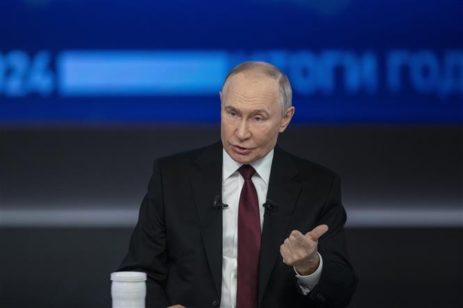 Tổng thống Putin đưa ra tuyên bố sau loạt tấn công của Ukraine vào sâu lãnh thổ Nga- Ảnh 1. Tổng thống Putin đưa ra tuyên bố sau loạt tấn công của Ukraine vào sâu lãnh thổ Nga- Ảnh 1.