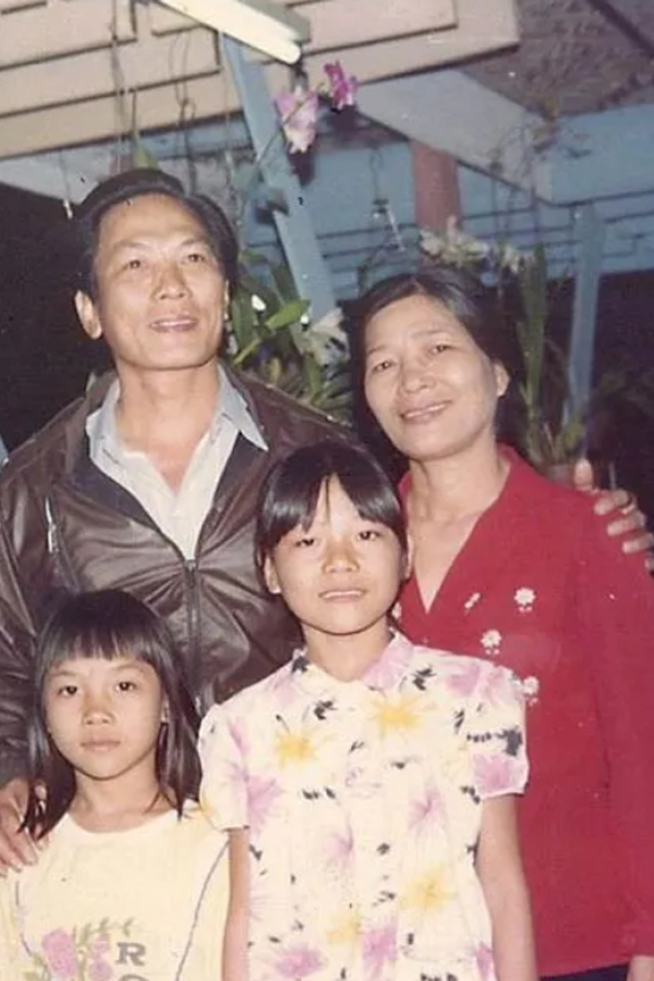 Thân thế kín tiếng của mẹ ruột Mỹ Tâm: Hoa khôi xứ Quảng một thời, tuổi xế chiều an hưởng hạnh phúc- Ảnh 1. Thân thế kín tiếng của mẹ ruột Mỹ Tâm: Hoa khôi xứ Quảng một thời, tuổi xế chiều an hưởng hạnh phúc- Ảnh 1.