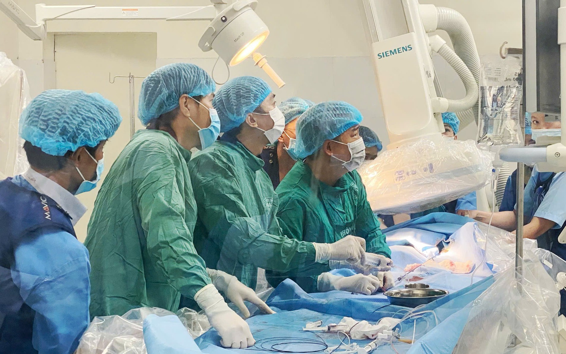 190 ngày giành lại sự sống cho bé sinh non bị bỏ rơi