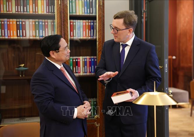 Thủ tướng Phạm Minh Chính hội đàm với Thủ tướng Estonia Kristen Michal- Ảnh 9. Thủ tướng Phạm Minh Chính hội đàm với Thủ tướng Estonia Kristen Michal- Ảnh 9.
