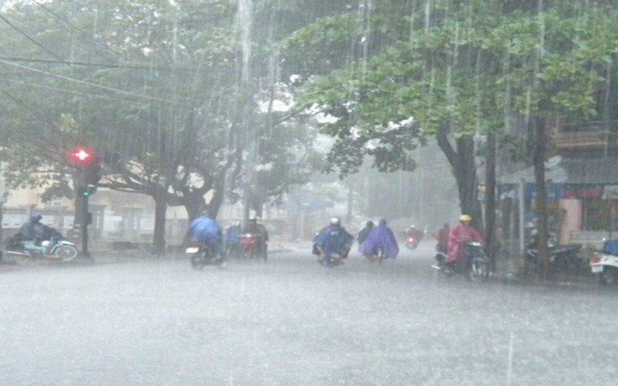 Hà Nội tái diễn mưa dông vào chiều tối nay