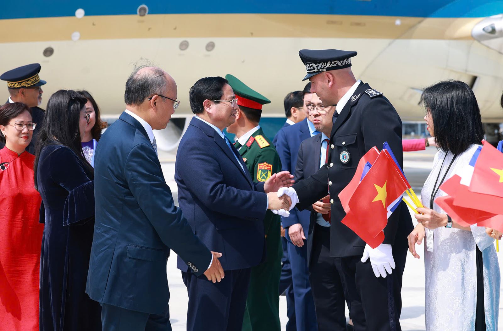 Thủ tướng Phạm Minh Chính tới Nice, bắt đầu chuyến công tác tại Cộng hoà Pháp- Ảnh 4. Thủ tướng Phạm Minh Chính tới Nice, bắt đầu chuyến công tác tại Cộng hoà Pháp- Ảnh 4.