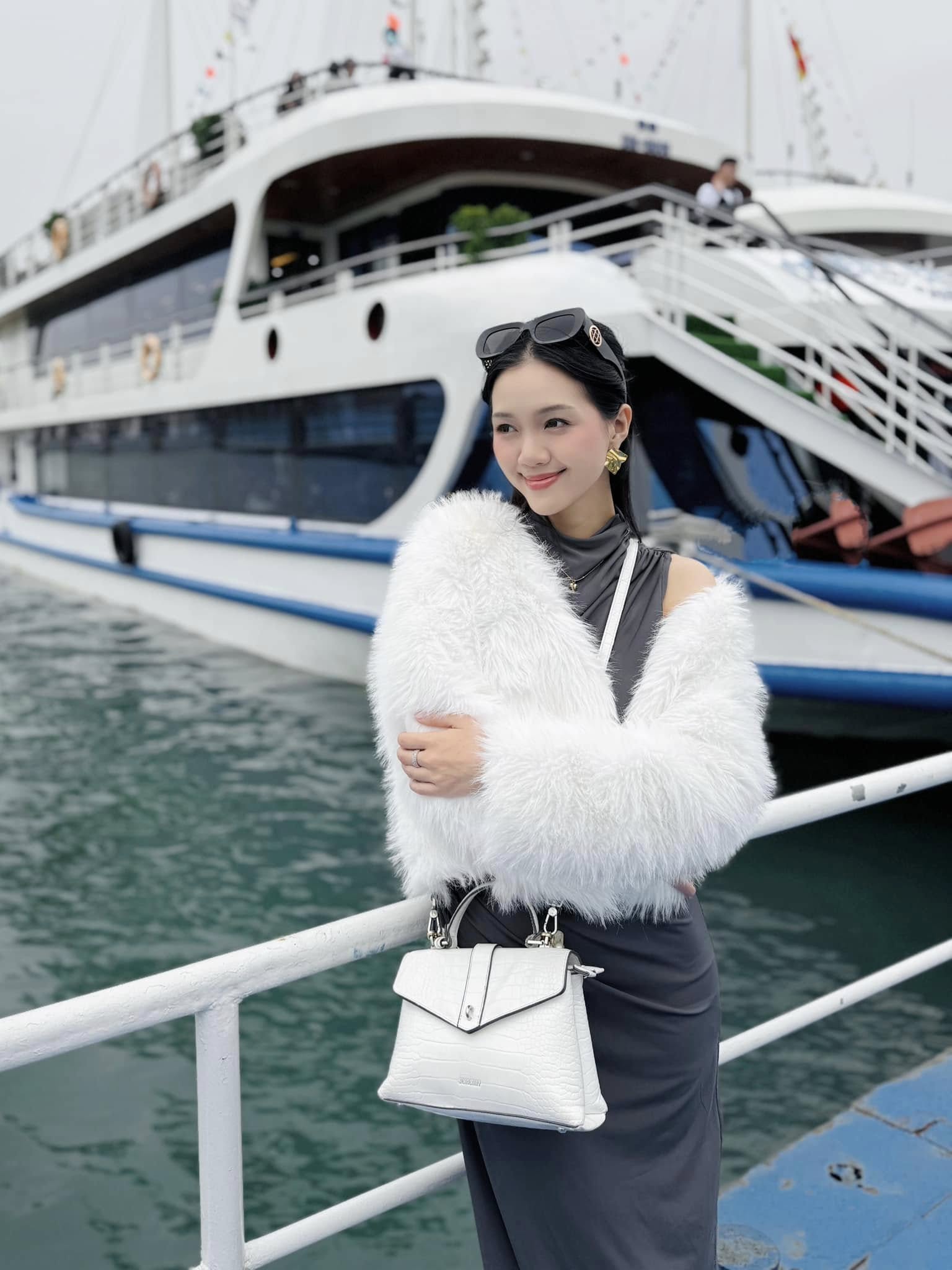 Mỹ nhân Sài thành - ứng viên sáng giá tại chung kết Hoa hậu Việt Nam- Ảnh 13. Mỹ nhân Sài thành - ứng viên sáng giá tại chung kết Hoa hậu Việt Nam- Ảnh 13.