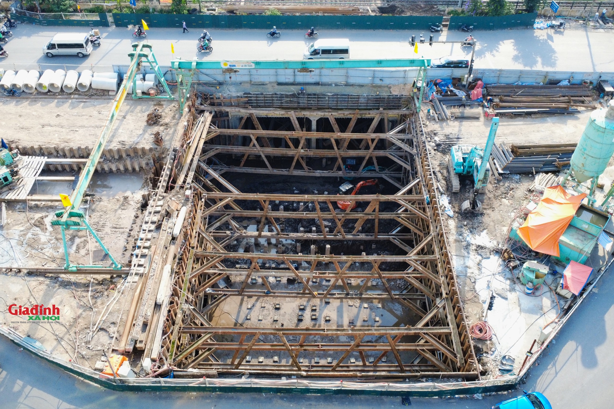 Hiện trạng hầm chui gần 800 tỷ đồng ở Hà Nội dự kiến thông xe trong năm 2025- Ảnh 15. Hiện trạng hầm chui gần 800 tỷ đồng ở Hà Nội dự kiến thông xe trong năm 2025- Ảnh 15.