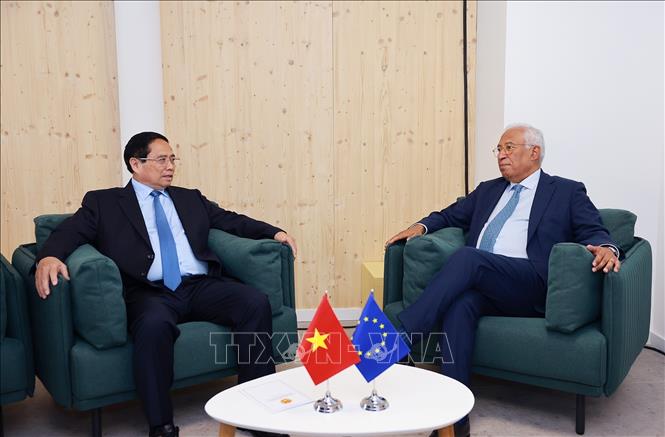 Thủ tướng Phạm Minh Chính gặp Chủ tịch Hội đồng Châu Âu Antonio Costa- Ảnh 2.