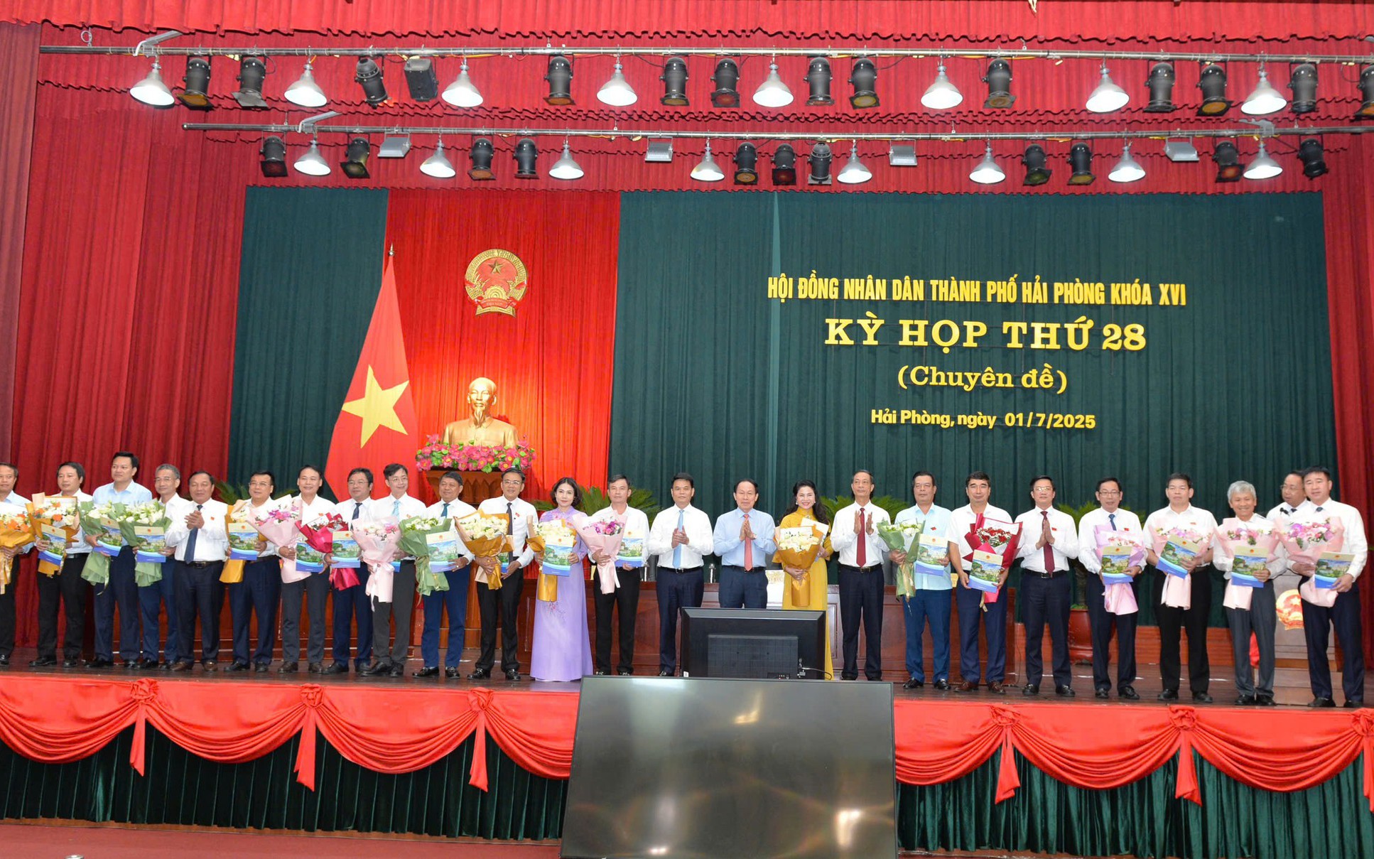 Hải Phòng bổ nhiệm lãnh đạo 13 sở, ngành