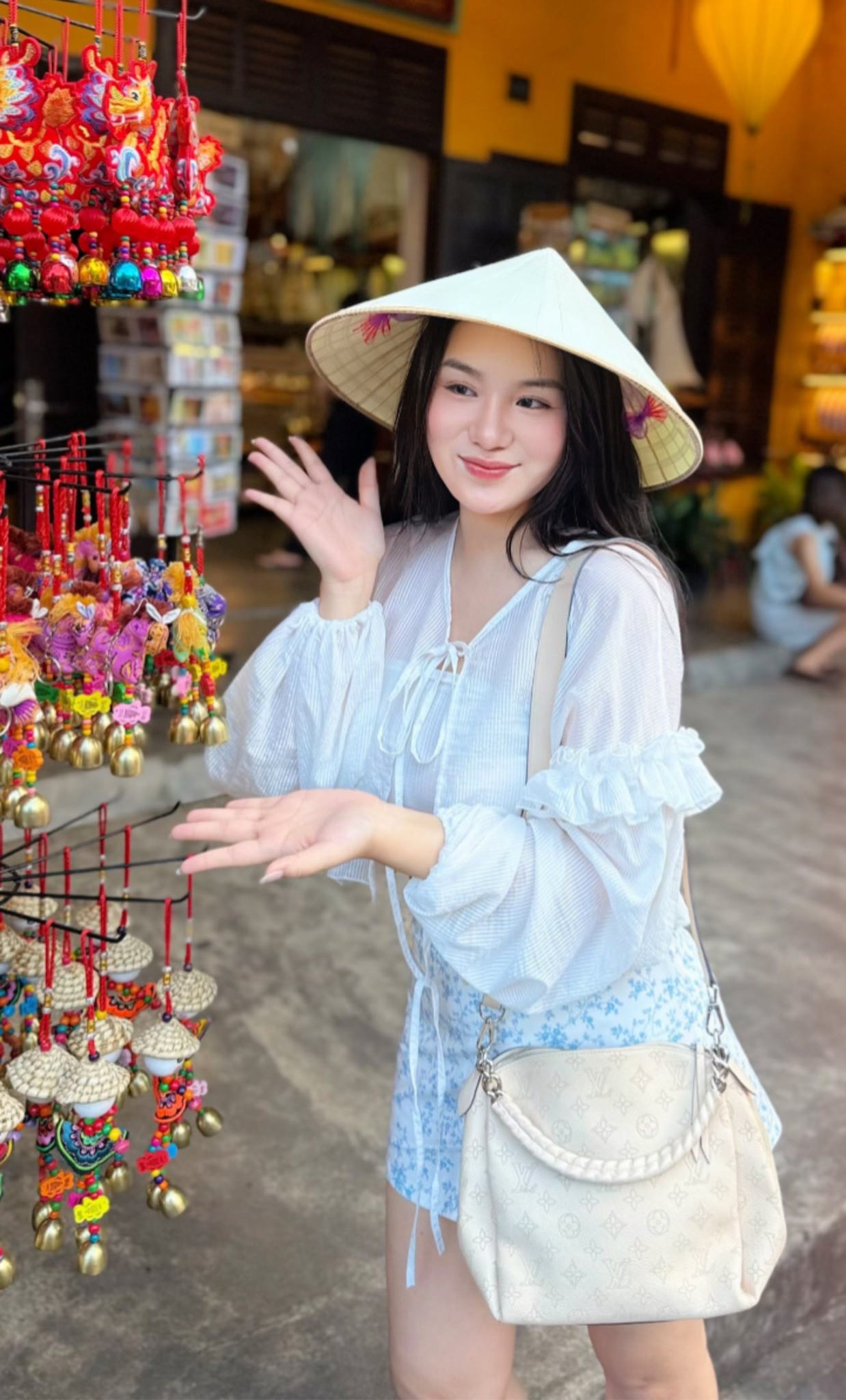 Diện mạo tuổi 23 con gái lớn của Á hậu Trịnh Kim Chi và đại gia Trấn Phương- Ảnh 8.