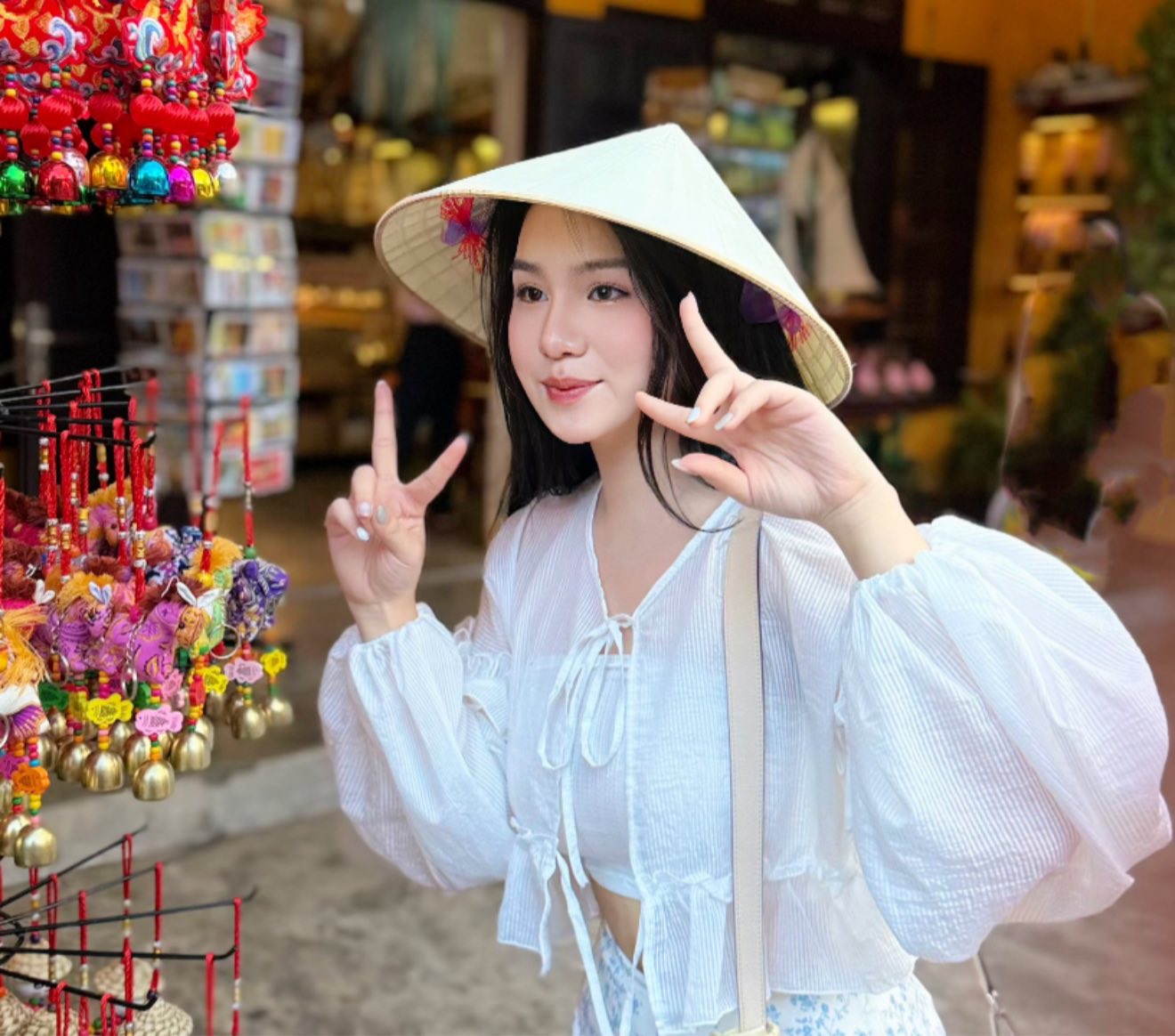 Diện mạo tuổi 23 con gái lớn của Á hậu Trịnh Kim Chi và đại gia Trấn Phương- Ảnh 5.
