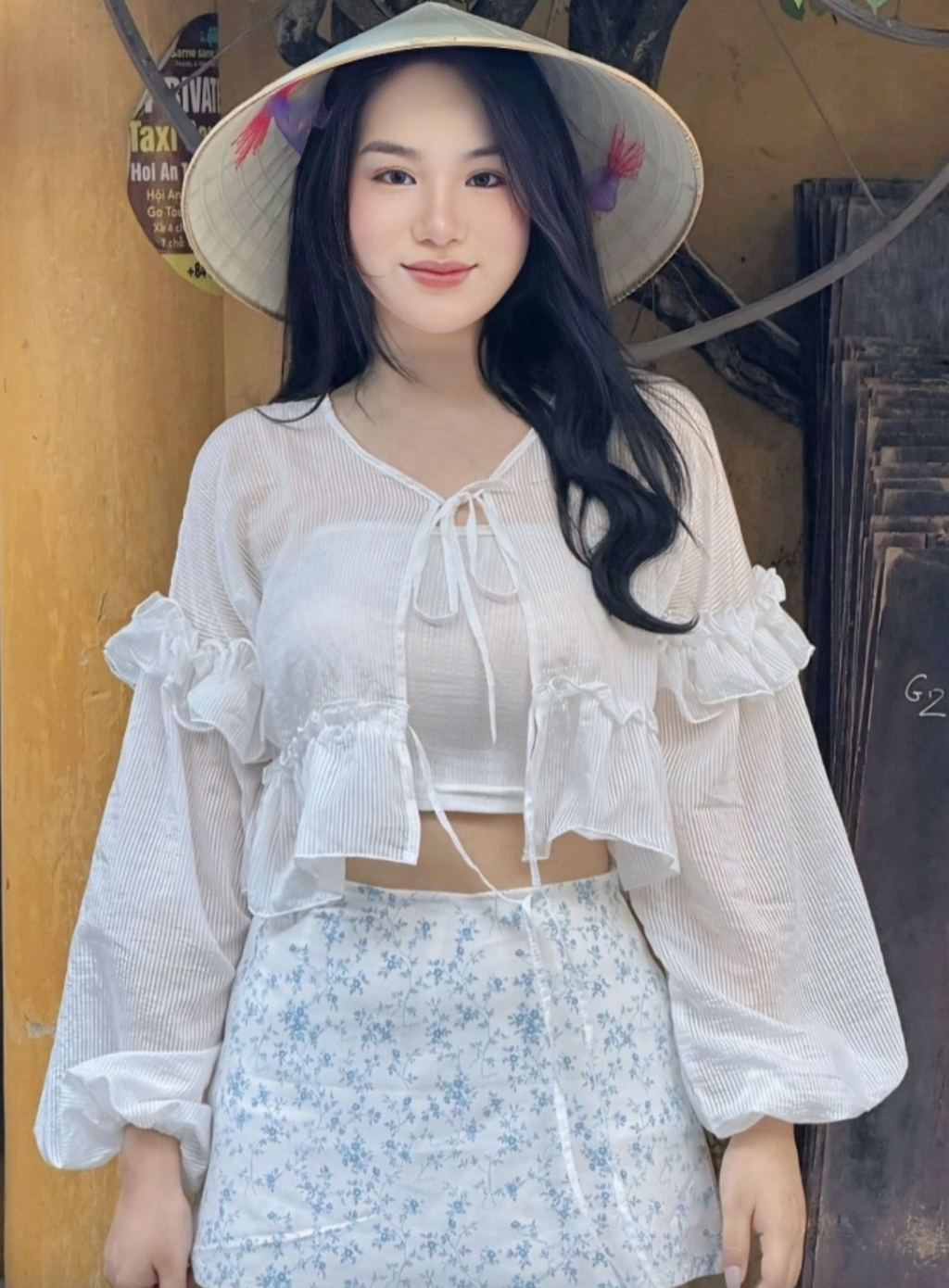 Diện mạo tuổi 23 con gái lớn của Á hậu Trịnh Kim Chi và đại gia Trấn Phương- Ảnh 9.
