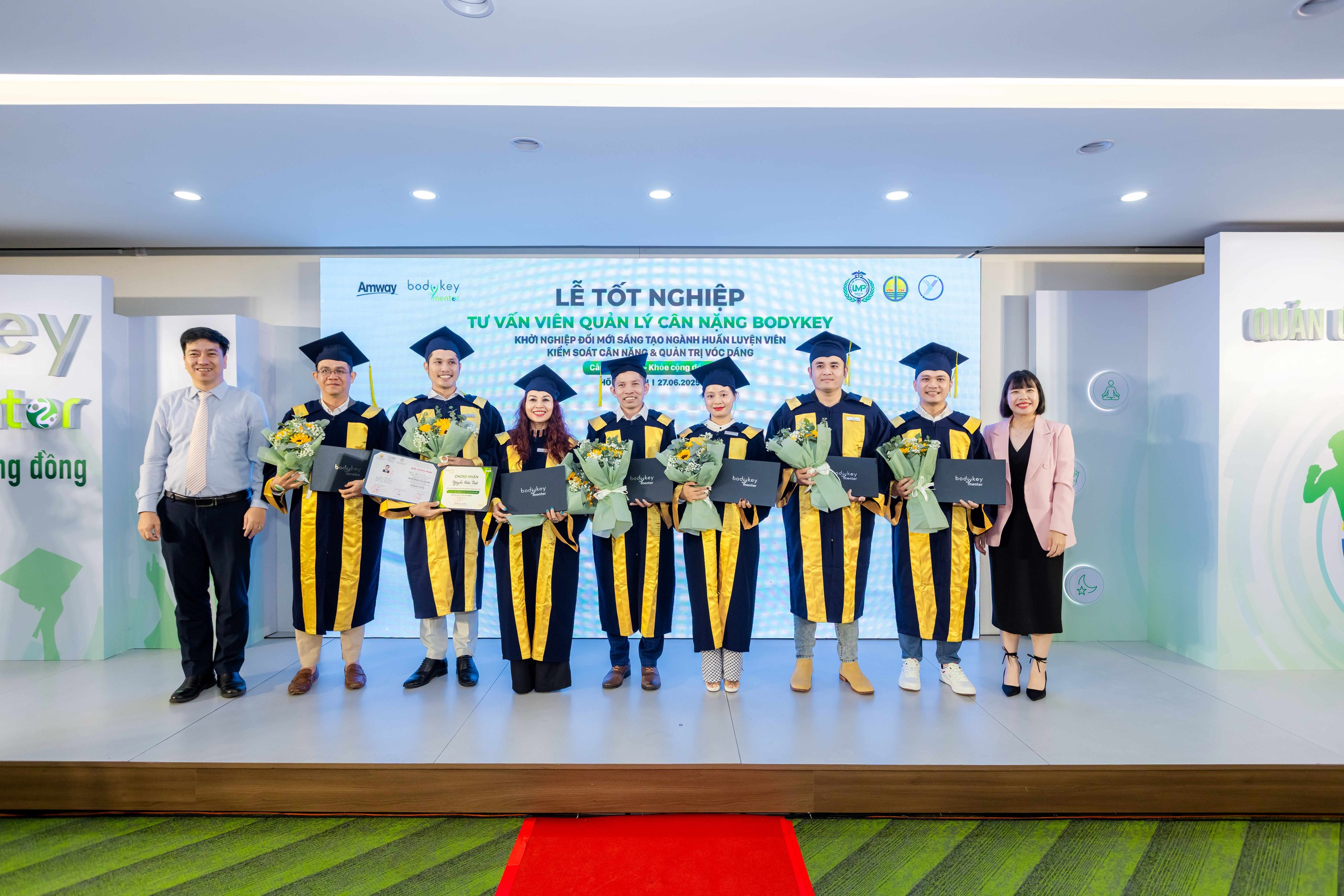 184 nhà phân phối Amway hoàn tất khóa đào tạo tư vấn viên quản lý cân nặng BodyKey 2024- Ảnh 2.