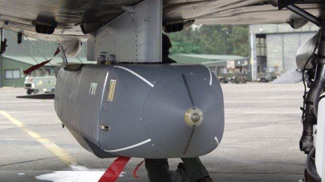 Pháp sản xuất trở lại tên lửa tầm xa Storm Shadow sau 15 năm gián đoạn- Ảnh 1. Pháp sản xuất trở lại tên lửa tầm xa Storm Shadow sau 15 năm gián đoạn- Ảnh 1.