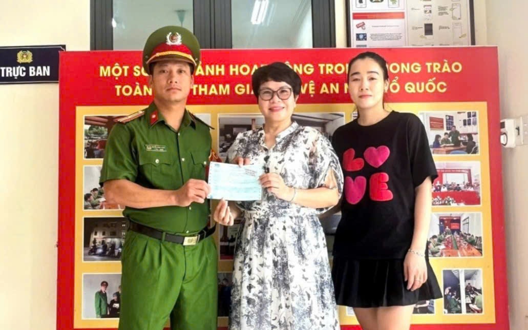 Chuyển khoản nhầm 200 triệu, người phụ nữ Hải Phòng được công an tỉnh bạn tìm giúp