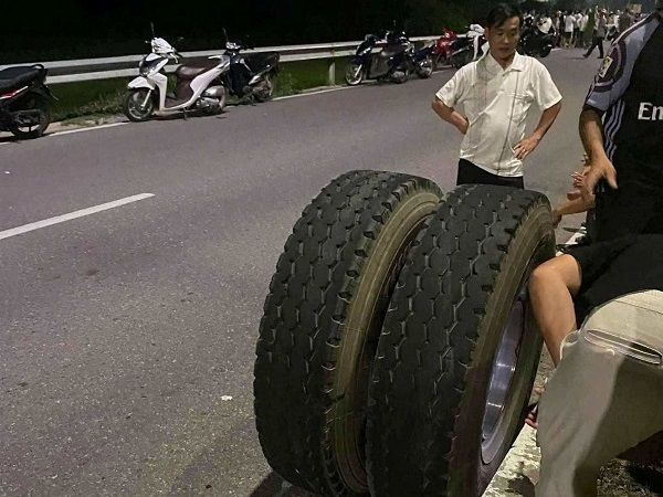 Một cán bộ Công an Gia Lai gặp tai nạn tử vong khi chạy bộ trên đường- Ảnh 2. Một cán bộ Công an Gia Lai gặp tai nạn tử vong khi chạy bộ trên đường- Ảnh 2.