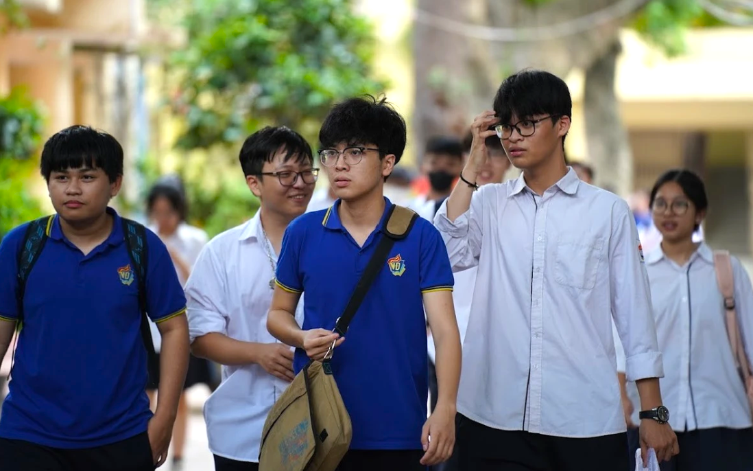 Lợi thế khi có chứng chỉ IELTS và SAT khi xét tuyển trường Y Dược